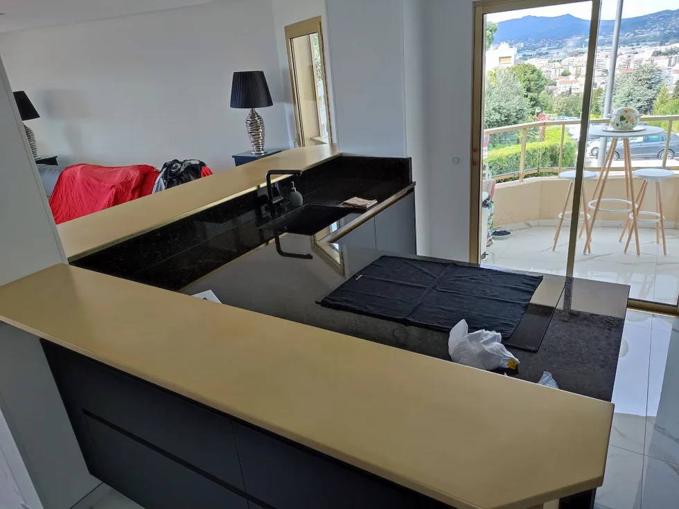 Fabrication de bar et piste de comptoir en cuivre, laiton et zinc