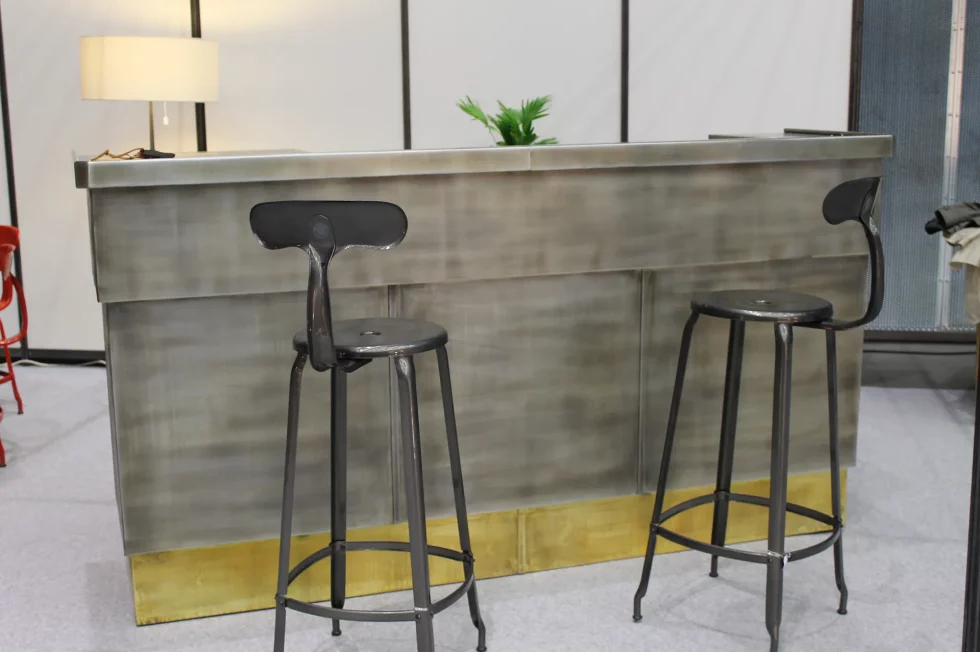 Fabrication de bar et piste de comptoir en cuivre, laiton et zinc