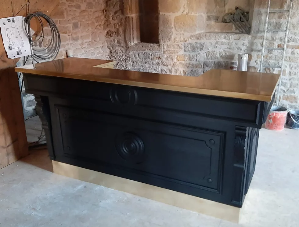 Fabrication de bar et piste de comptoir en cuivre, laiton et zinc